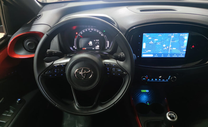 TOYOTA AYGO X CROSS CABRIOLET