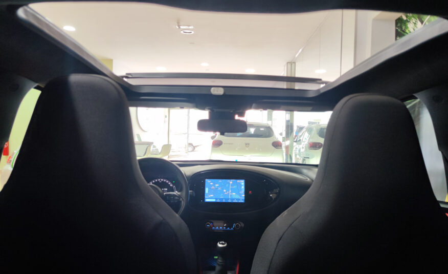 TOYOTA AYGO X CROSS CABRIOLET