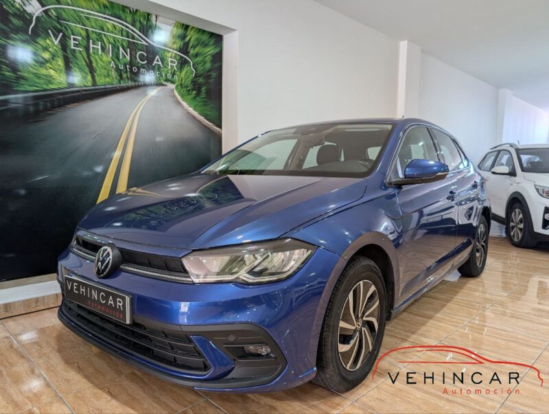 VOLKSWAGEN POLO ADVANCE