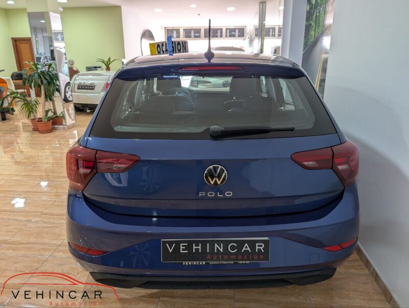 VOLKSWAGEN POLO ADVANCE