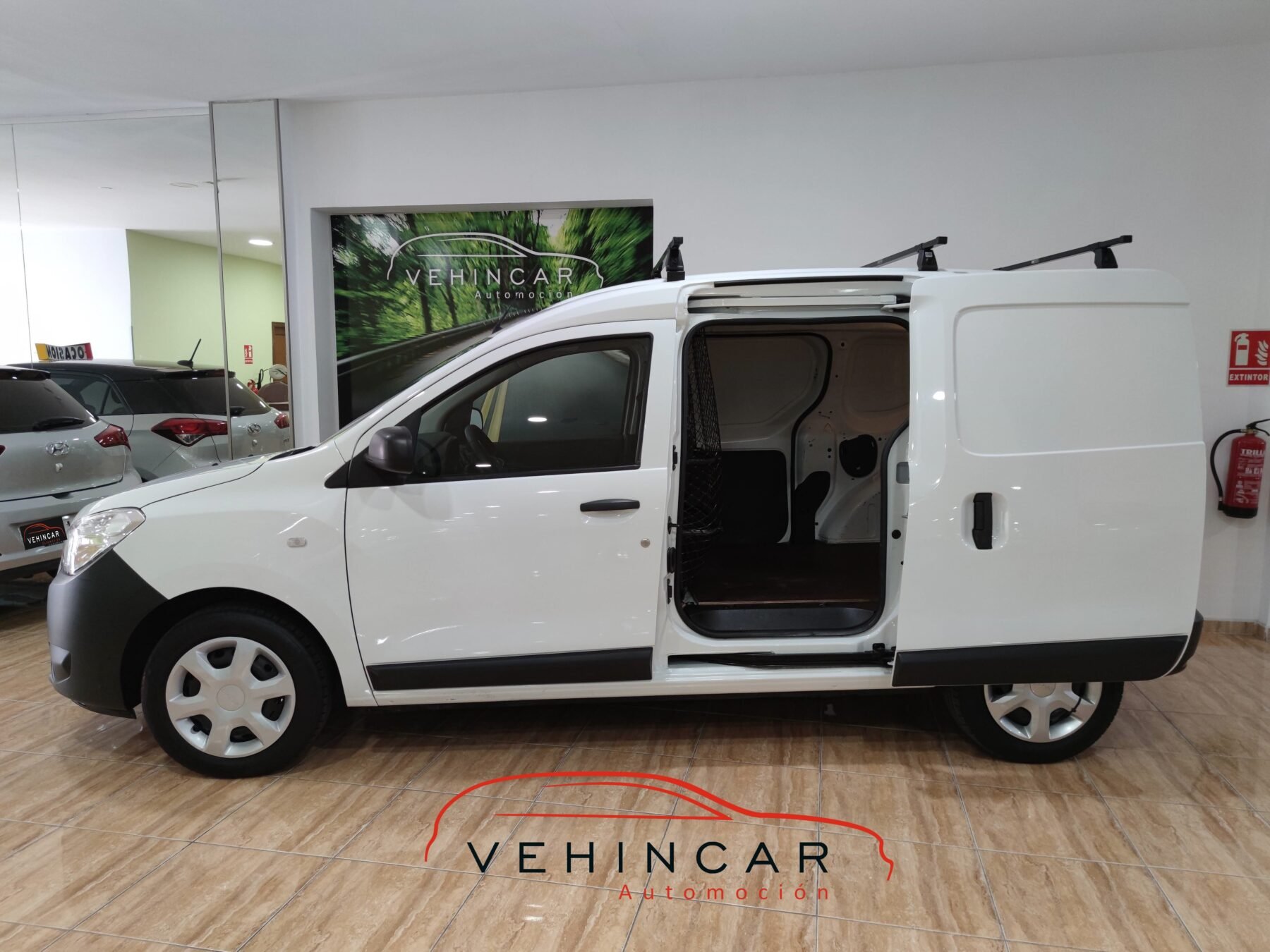 DACIA DOKKER Essential 