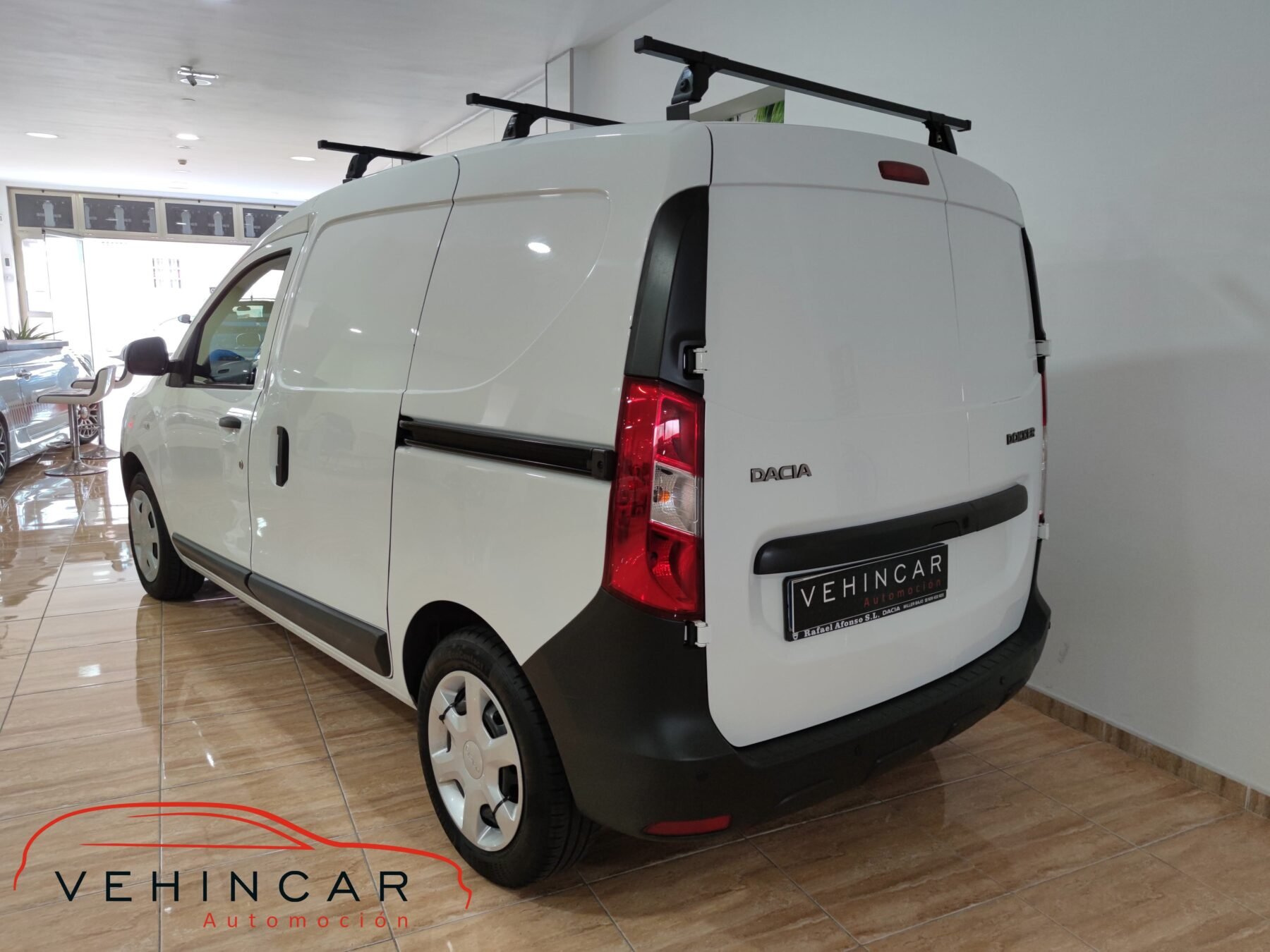 DACIA DOKKER Essential 