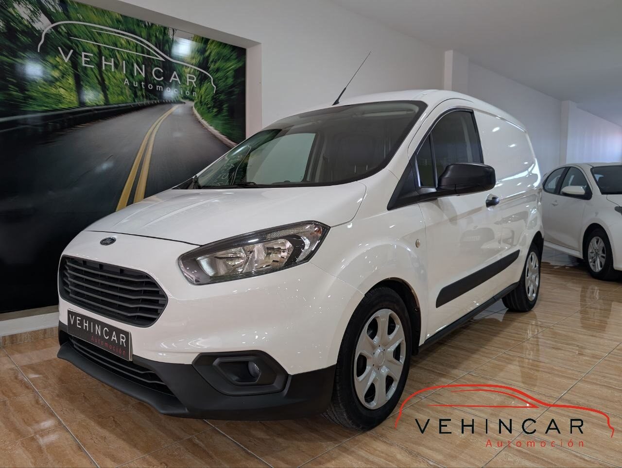 FORD TRANSIT COURIER