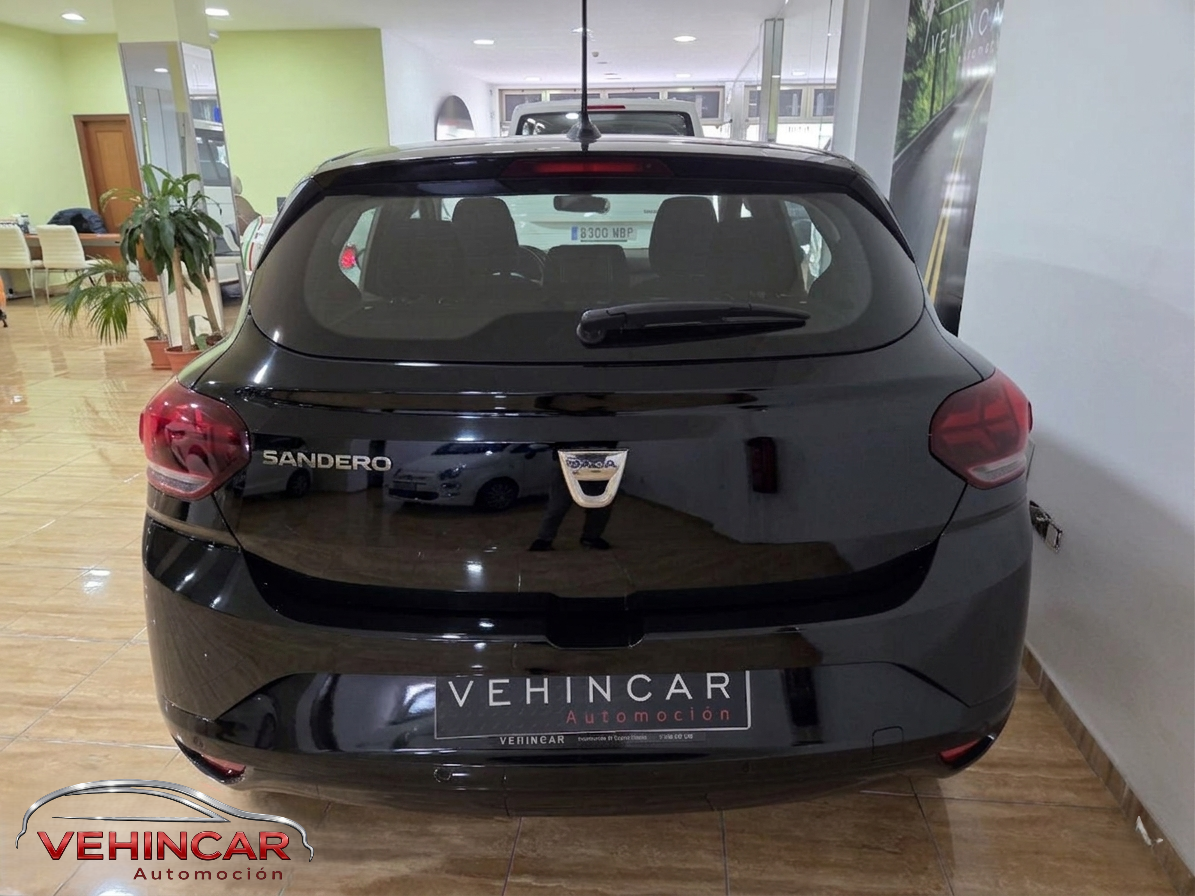 DACIA SANDERO