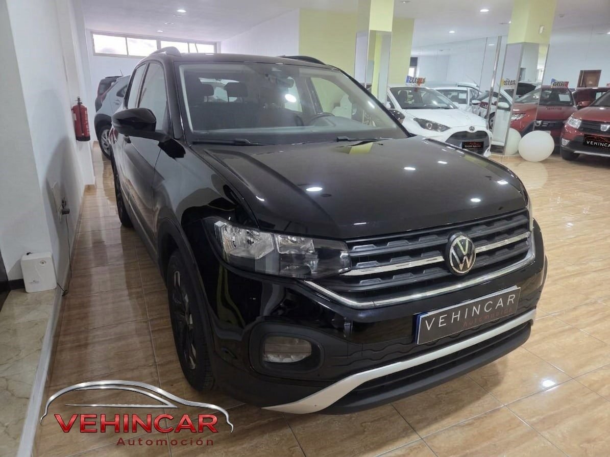 VOLKSWAGEN T-CROS