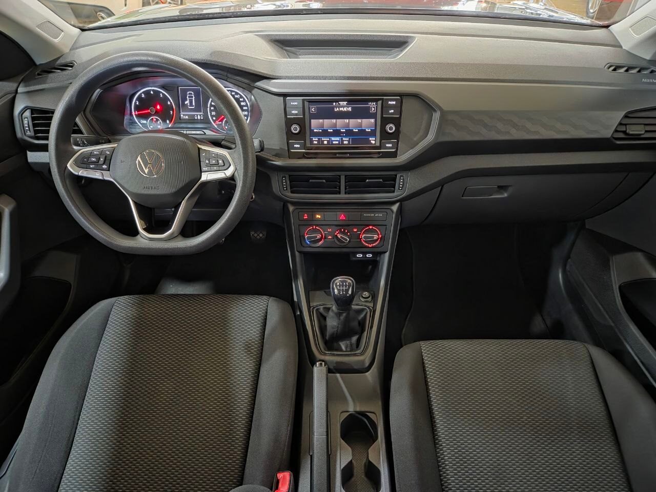 VOLKSWAGEN T-CROS ADVANCE