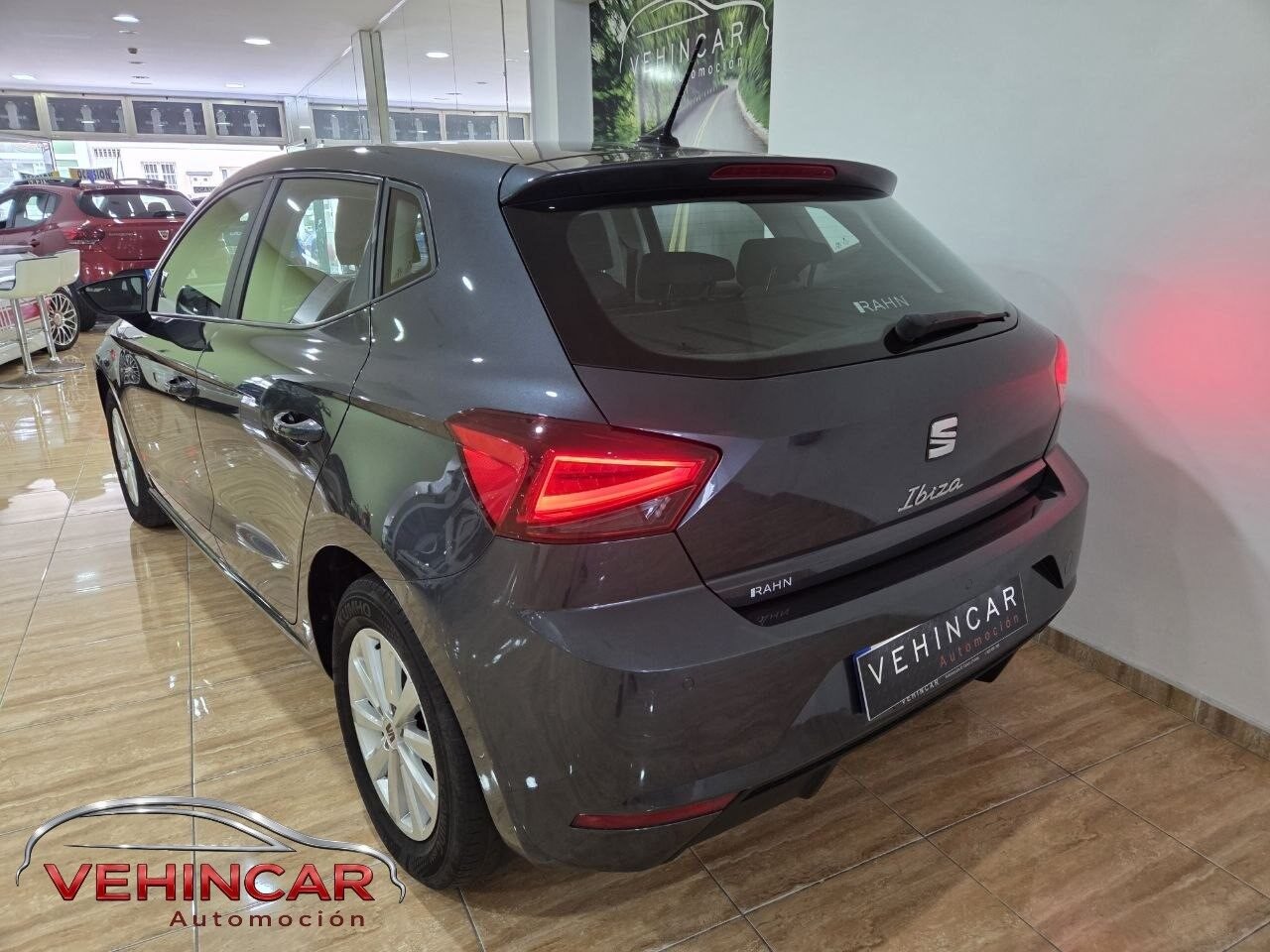 SEAT IBIZA