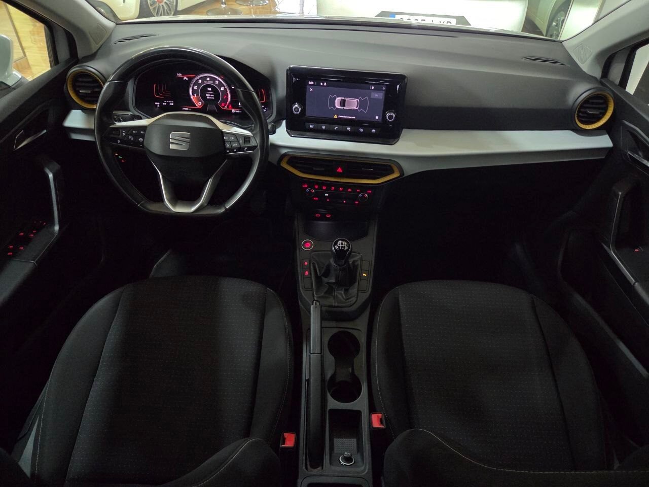 SEAT IBIZA