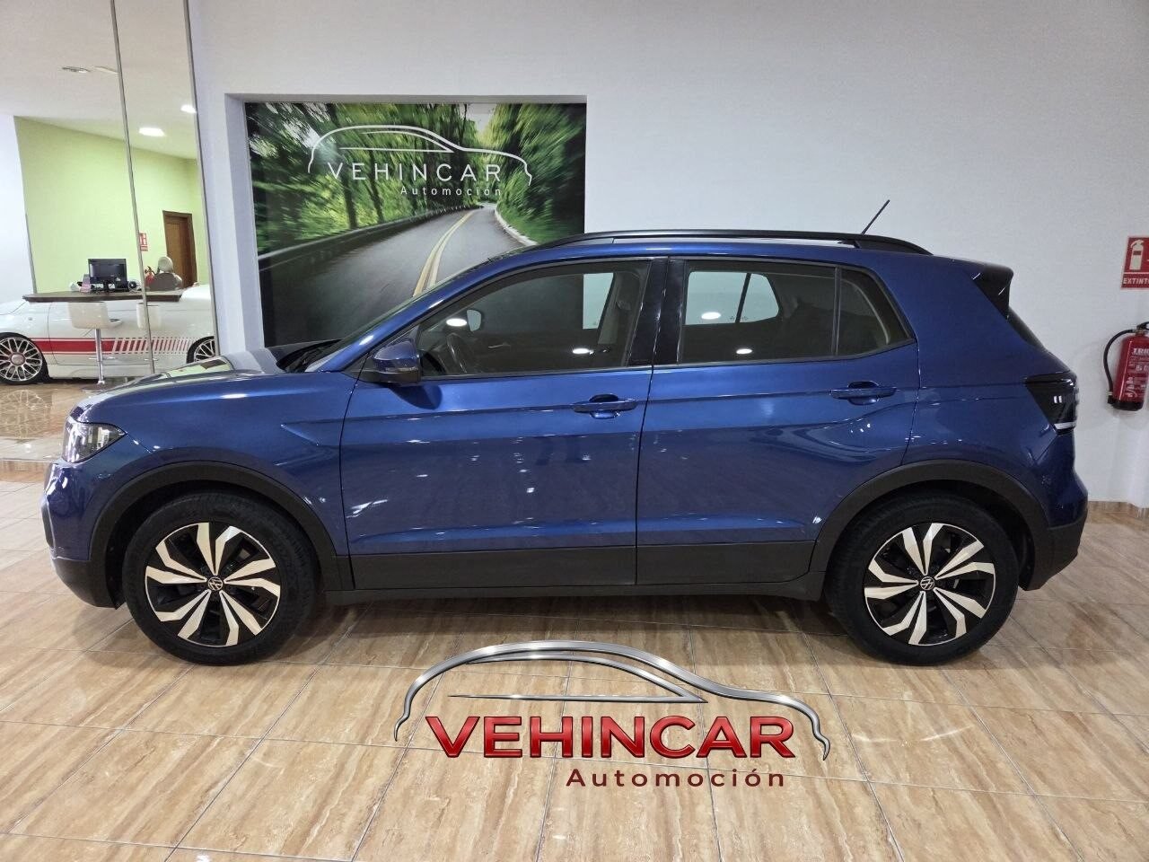 VOLKSWAGEN T-CROS ADVANCE