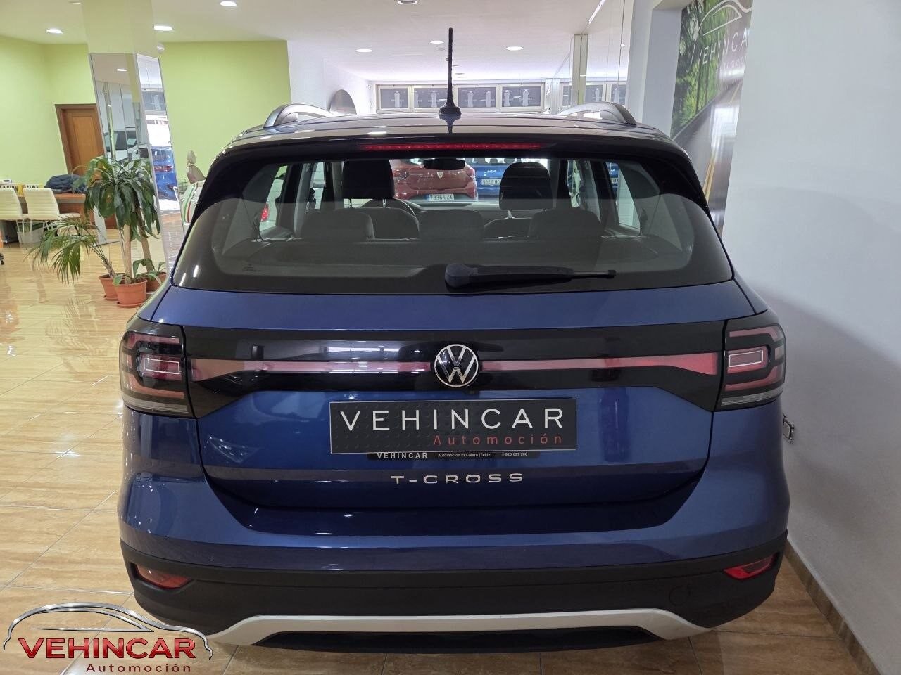 VOLKSWAGEN T-CROS ADVANCE