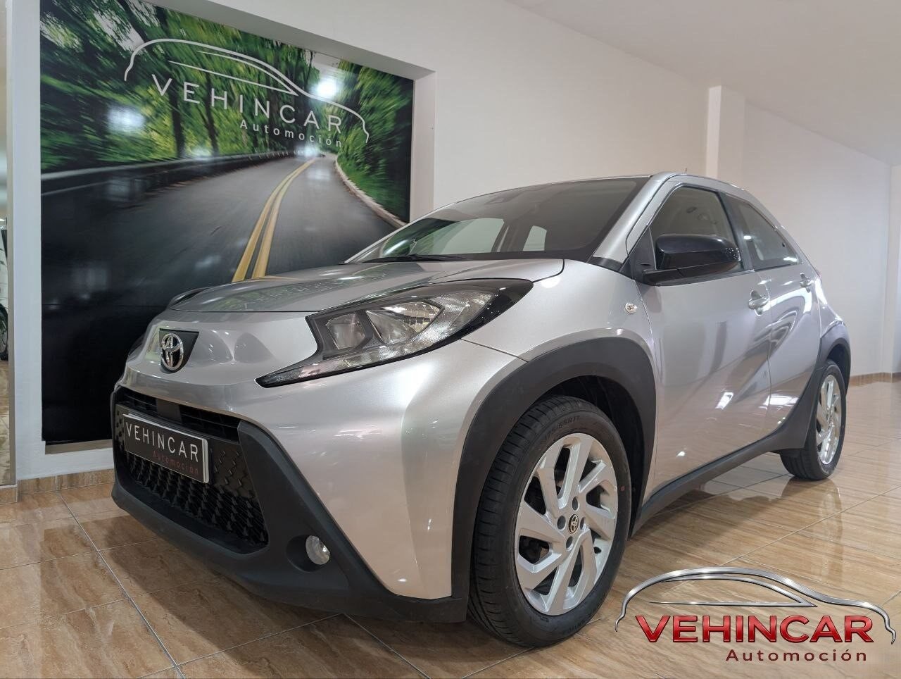 TOYOTA AYGO X