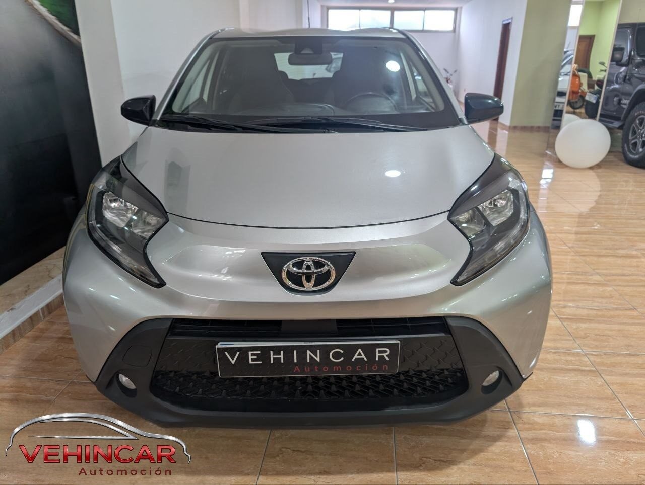 TOYOTA AYGO X
