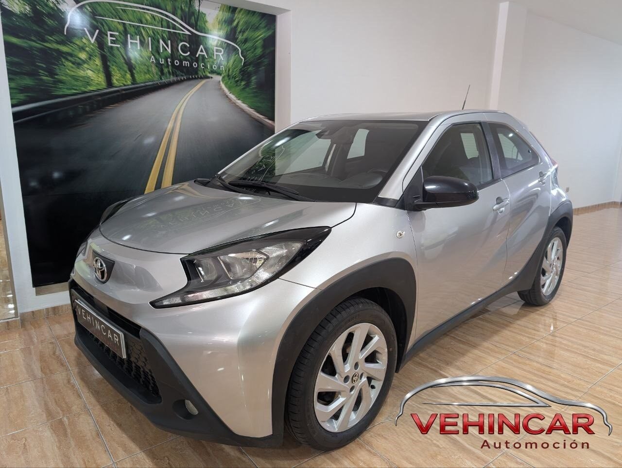 TOYOTA AYGO X